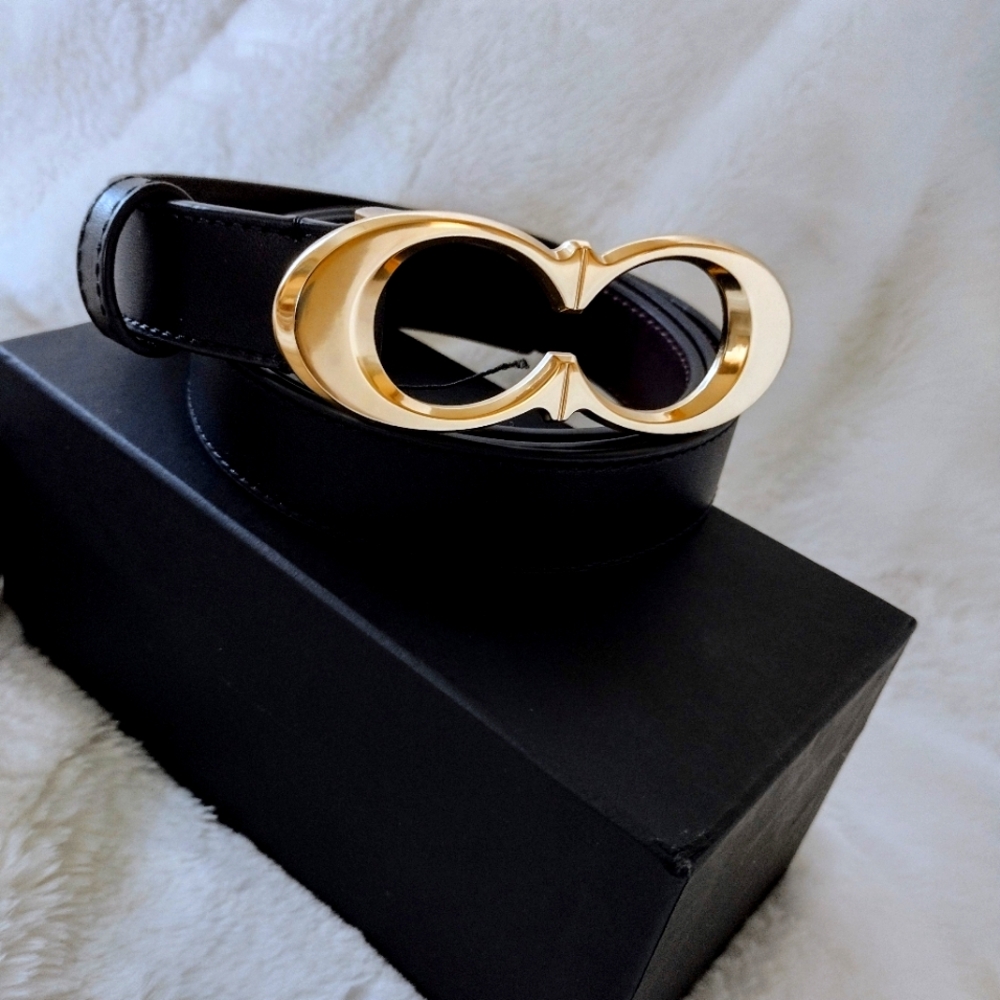 COACH Black Leather Belt Women's XL for sale! NEW